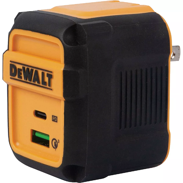 DEWALT 2 PORT USB-C AND USB-A