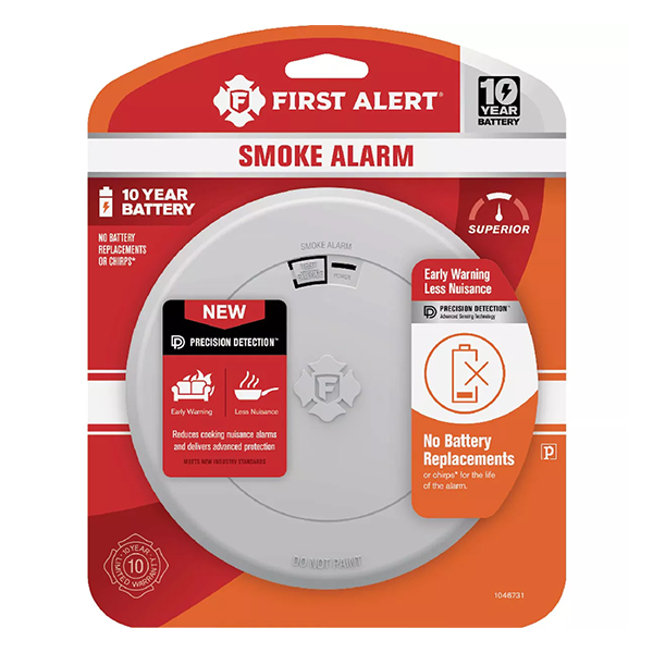 First Alert SM210 10-Year Battery Photoelectric Smoke Alarm with Slim Profile